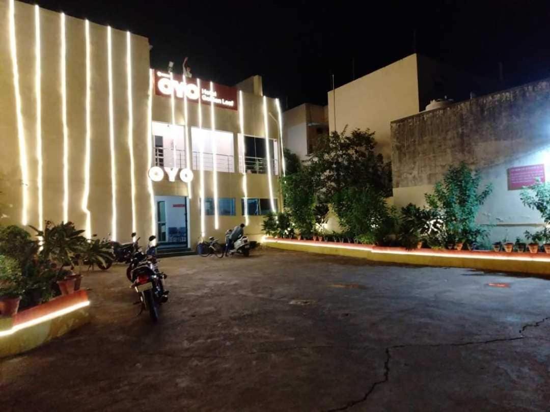Flagship Hotel Golden Leaf Bilaspur  Ngoại thất bức ảnh